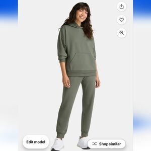 Walmart | Athletic Works Women's Super Soft  Hoodie & Jogger Set Size Small 4-6